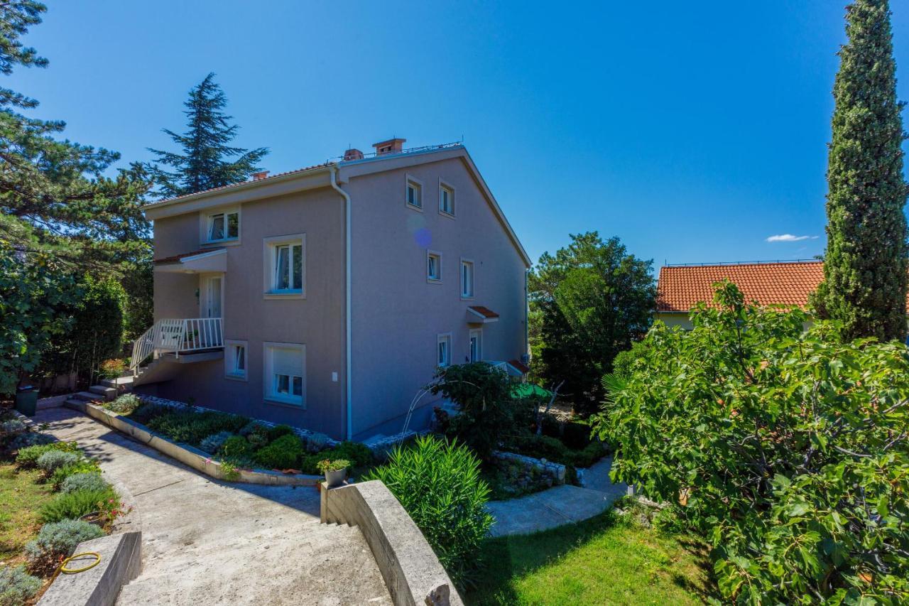 Apartments Robic Selce Esterno foto