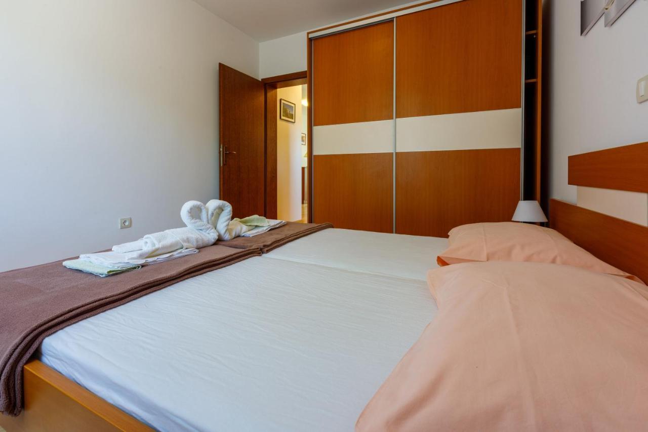 Apartments Robic Selce Esterno foto